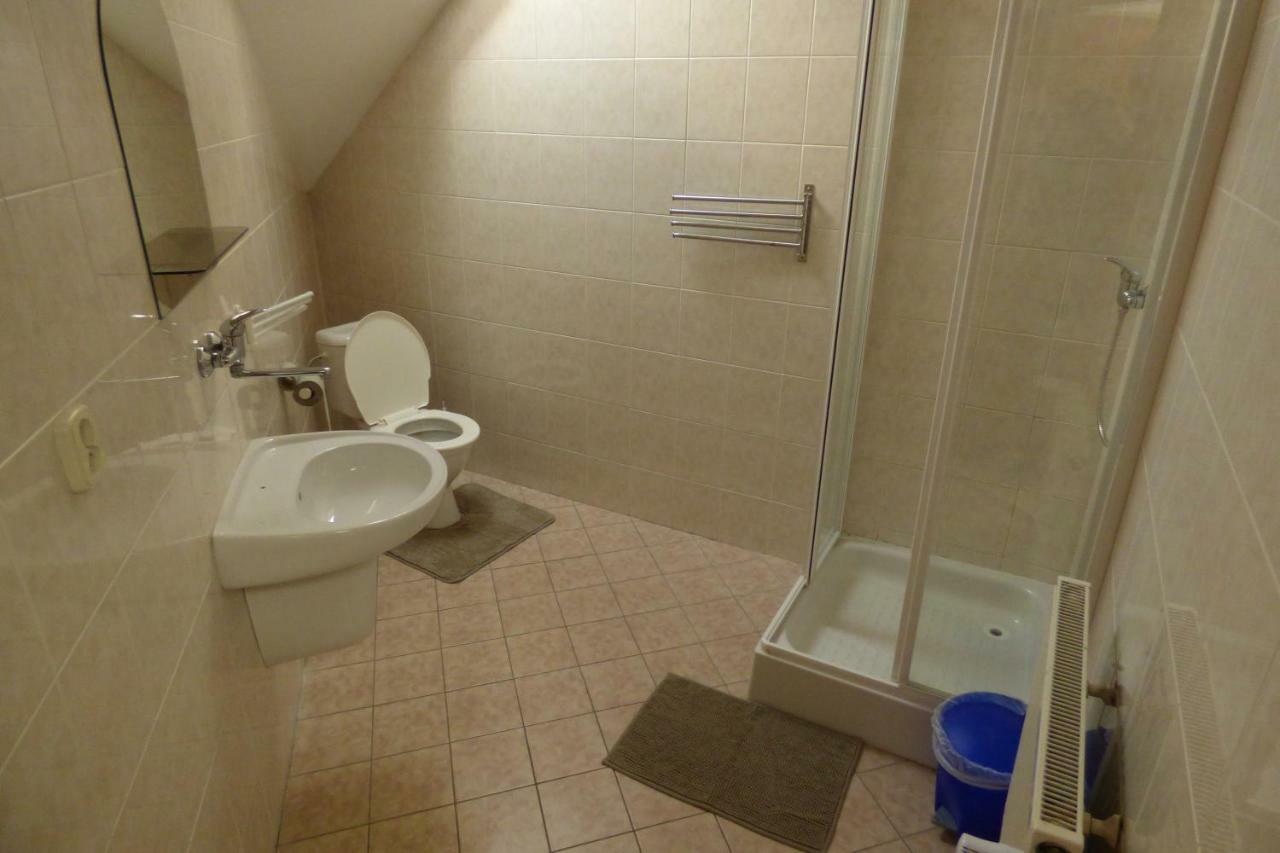 Hotel Vazinka Madunice Zewnętrze zdjęcie
